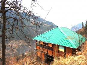 Trek & Party at Nomind Vibe Art Space, Lapas Village ,Parvati Valley